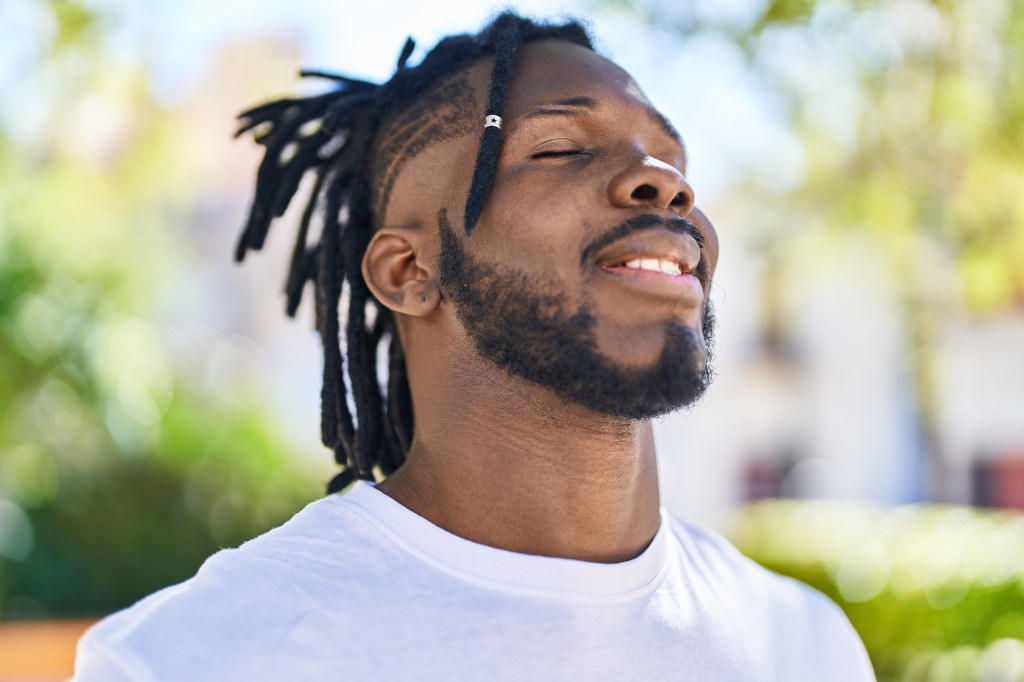 To commemorate a moment of beauty, awaken and connect with your&nbsp;surroundings