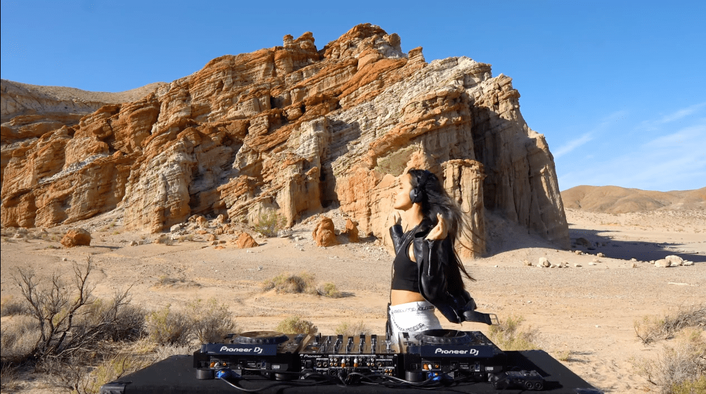 Korolova – Live @ Red Rock, California, USA / Melodic Techno & Progressive House DJ&nbsp;Mix