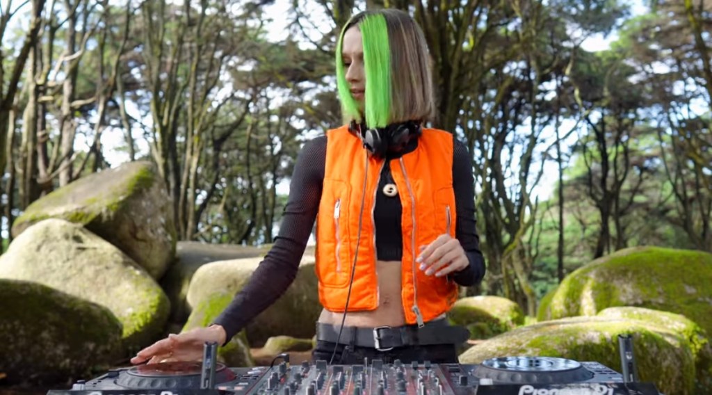 Miss Monique – MiMo Podcast 040 [Melodic Techno & House DJ&nbsp;Mix]