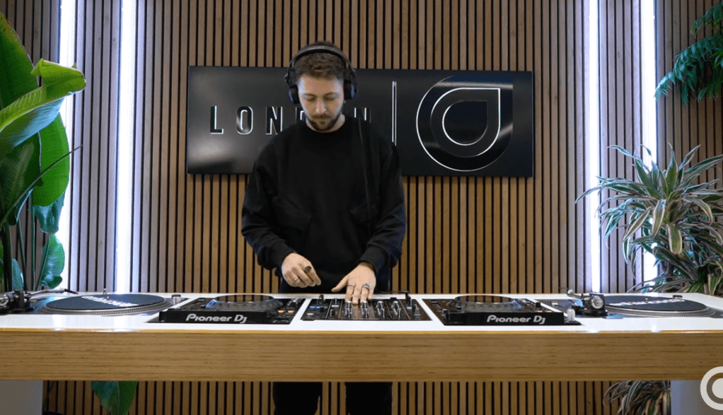 SOLR Live from Enhanced HQ,&nbsp;London