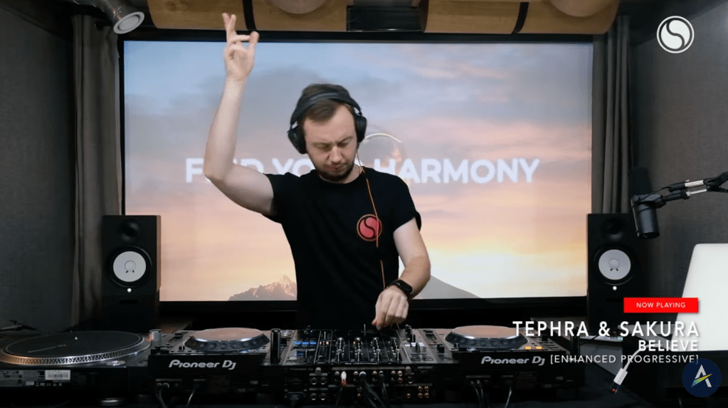 Andrew Rayel – Find Your Harmony Episode #325