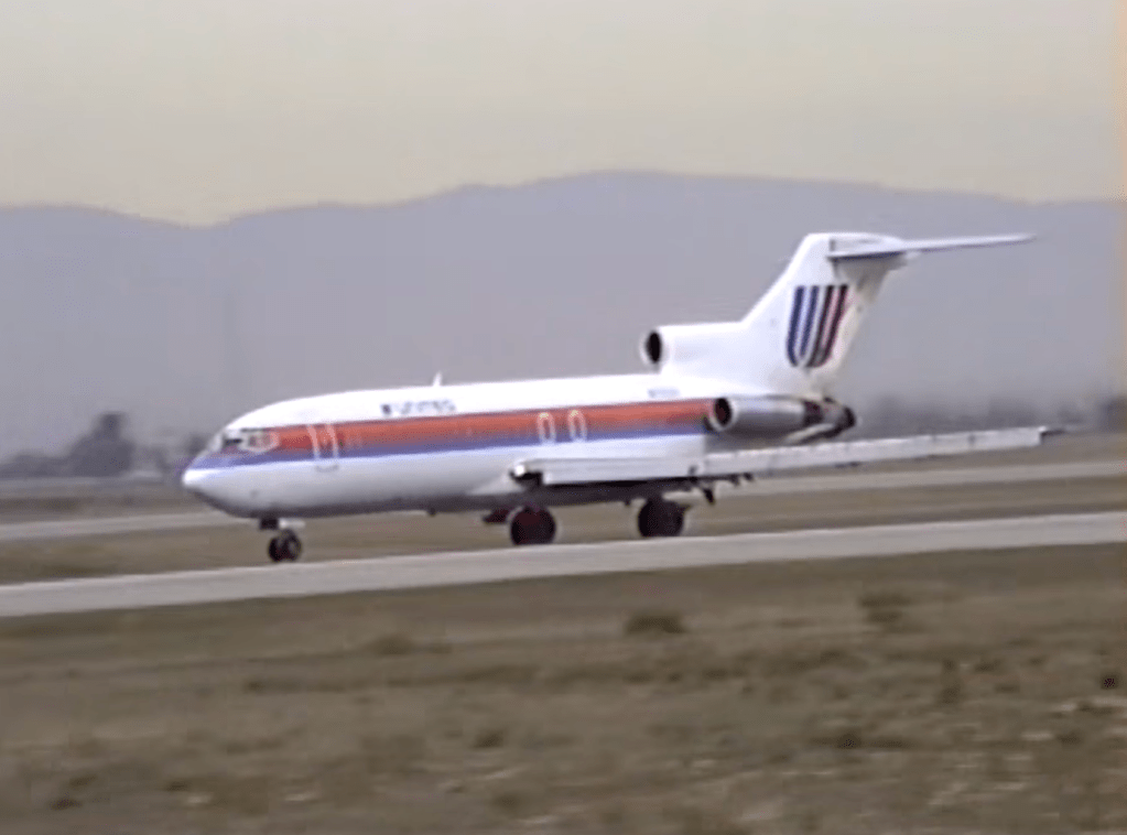 BOEING 727s at Miami (1998) 22&nbsp;Airlines!!